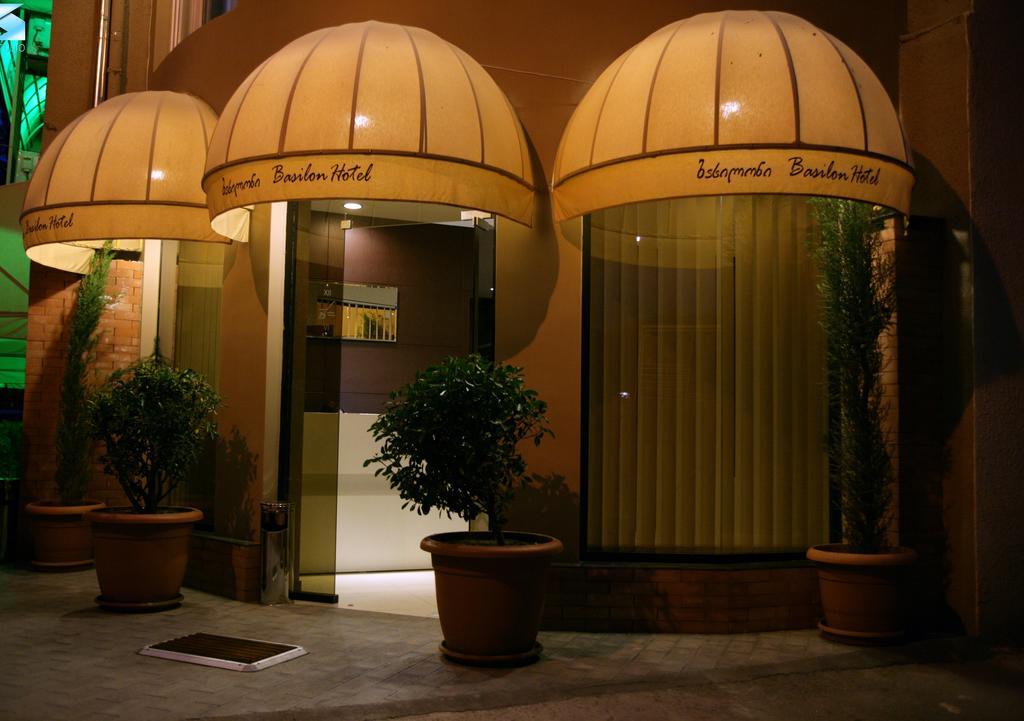 Basilon Hotel Tiflis Exterior foto